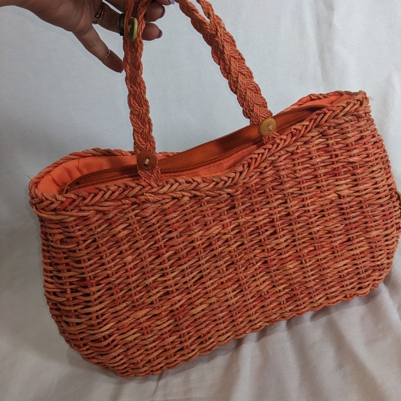 Alma Tonutti Colorful Weave Basket Purse with Flower Details - Picture 4 of 9